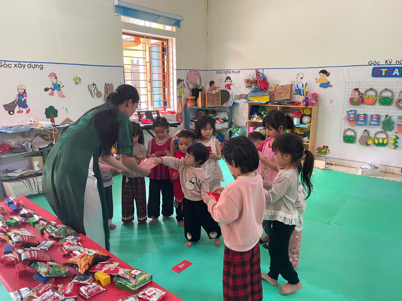 4 phát lì xì hả 2